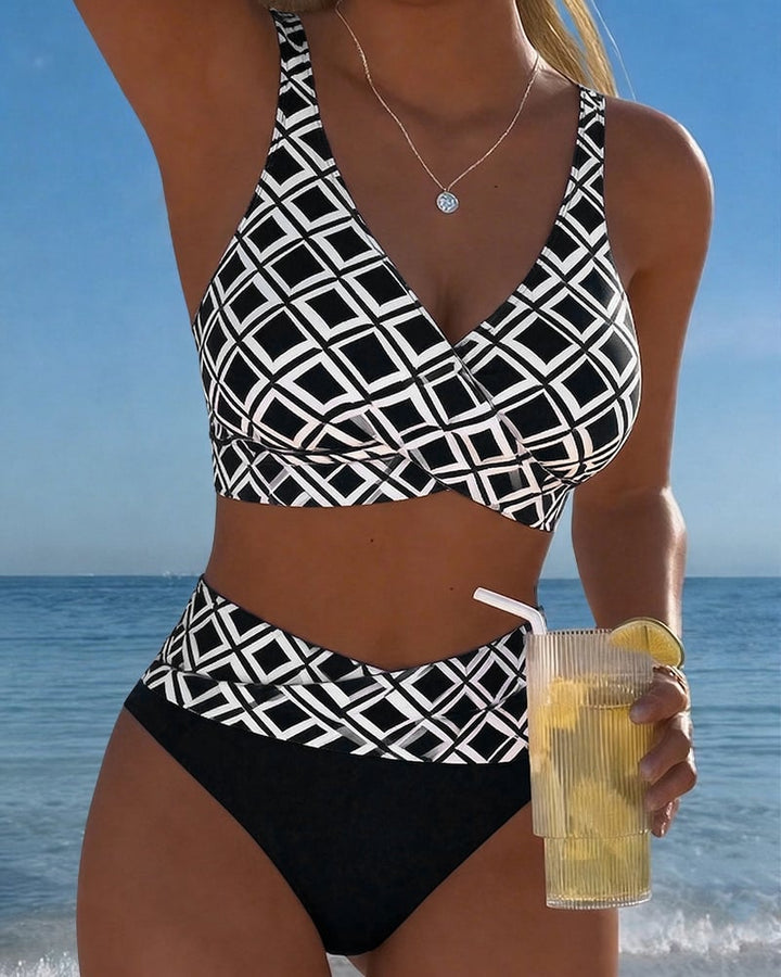 Bikini de dos piezas con estampado geométrico
