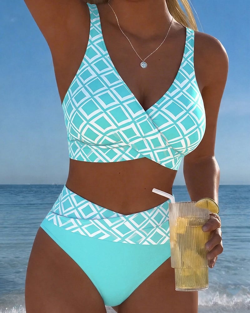 Bikini de dos piezas con estampado geométrico